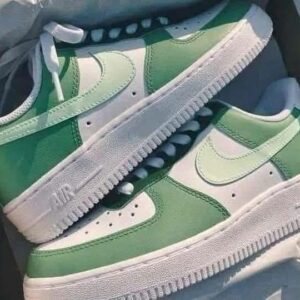 Alternative view of Premium Nike Sneaker Pallet
