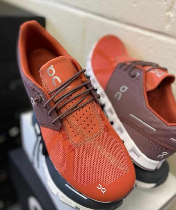 Authentic OC Sneaker Pallet - Image 5
