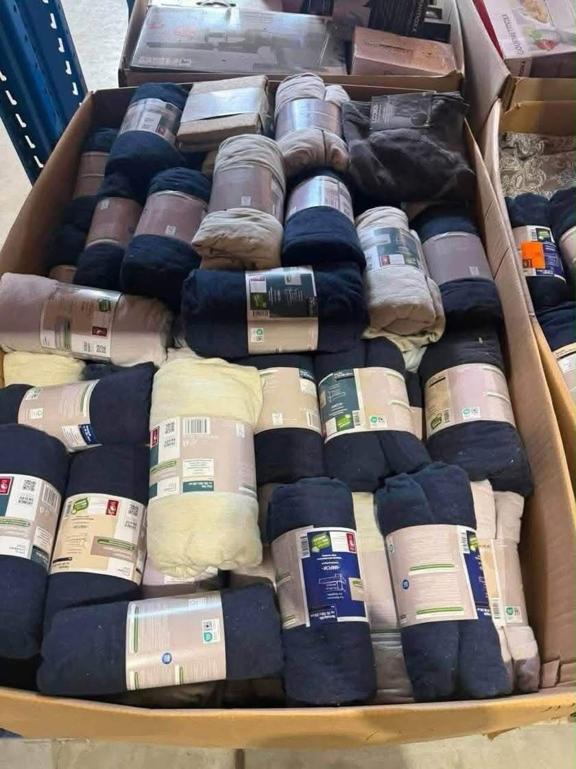 Mixed Bedding & Home Textiles Wholesale Pallet - Image 5